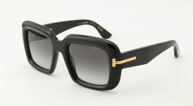 Tom Ford Icon FT1330 01B 53