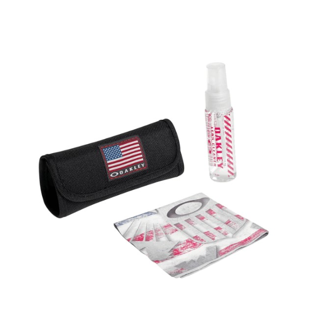 Oakley Cleaning Kit AOO0001CK 000007