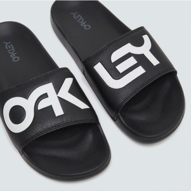 Oakley Oakley b &hellip;